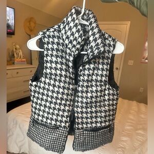 MICHAEL Michael Kors Black and White Houndstooth Vest